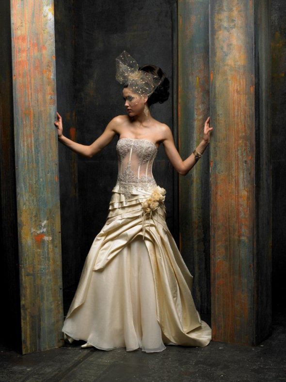 I kinda love this dress... do you? :  wedding st pucchi dress wedding beautiful designer couture StpucchiZ238