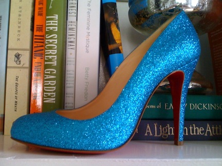 Why hello, red soles! Show me your Louboutins! :  wedding christian louboutin louboutin red sole shoes Photo 3.1