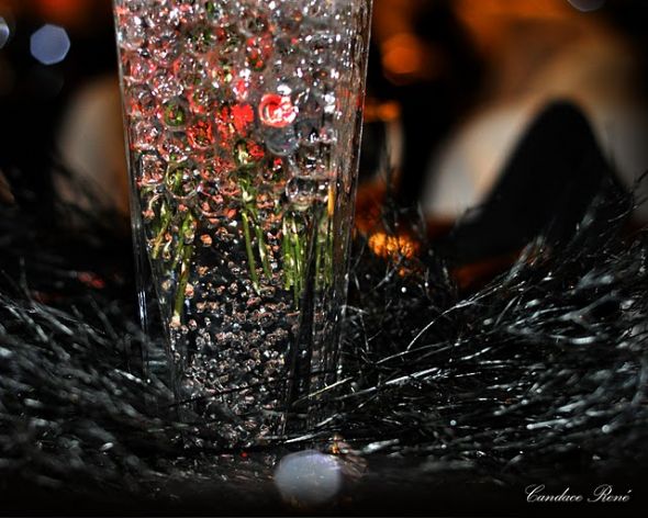  wedding crystal gel balls centerpieces black red vases head table ferns