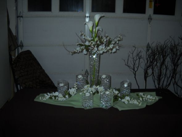Lana's wedding centerpieces wedding manzanita calla lillies wisteria 