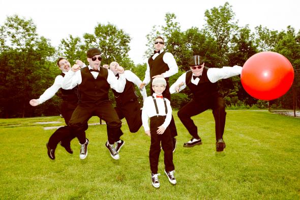 Gallery of the Day : wedding features Groomsmen Groomsmen : wedding bowties vest balloon suspenders black red white Groomsmen