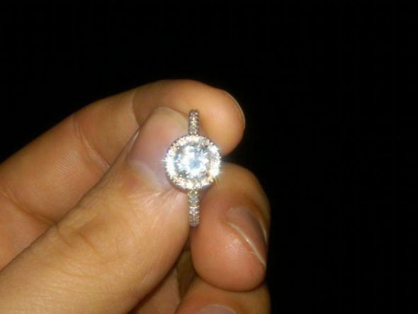 Excited to be engaged but underwhelmed by the proposal... :  wedding Ering5