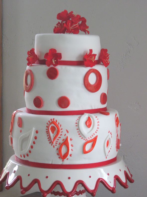 Who made their own cake? :  wedding IMG 2399
