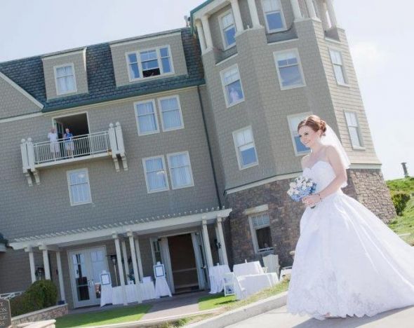 Bees Who Haven't Done a First Look - HELP :  wedding first look walking down the aisle photography 5