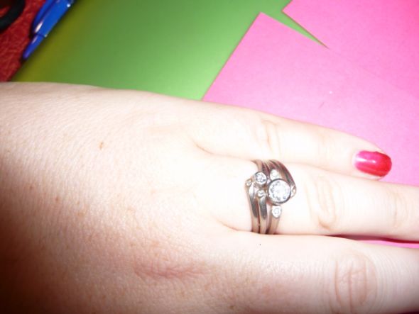 Did anyone actually choose a small stone ring? :  wedding ring Both Together