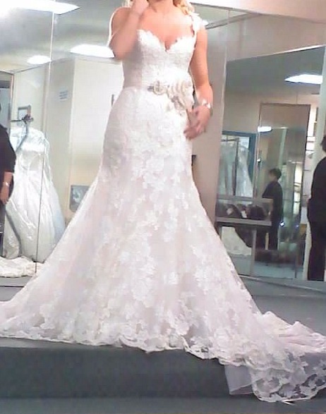 Dress shopping yesterday...fell in love... : wedding enzoani enzoani diana lace dress 0219111524012