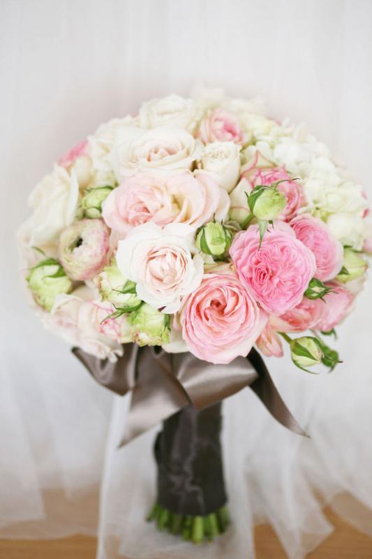 wedding garden roses ranunculus green pink ivory bouquet flowers IMG