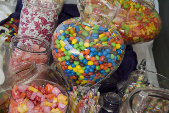 HUGE Candy Buffet ~ $150 Seattle Area Only : wedding glass apothocary jars candy buffet reception DSCF2993
