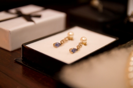 Natural vs. Lab SAPPHIRE? :  wedding sapphire lab natural e ring ring KWE 2033