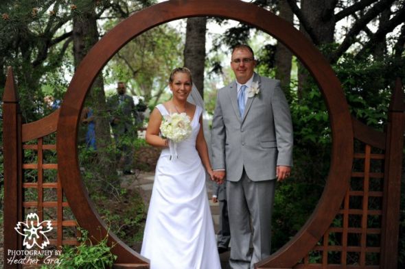 Who else is wearing a fairly simple dress? :  wedding DSC 01151