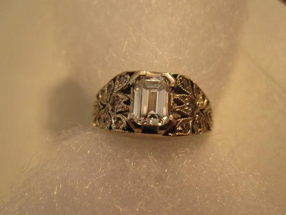 How long does it take to make a custom ring? :  wedding Custom Engagement Ring3