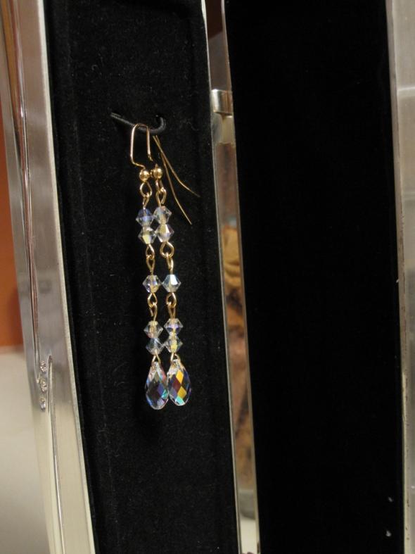 Earrings for my Bridesmaids!