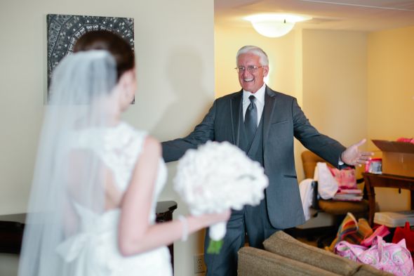 11.5.11 Recaps! {A DIFFERENT FIRST LOOK} :  wedding recap first look 106 Prep
