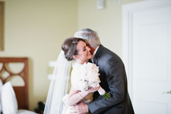 11.5.11 Recaps! {A DIFFERENT FIRST LOOK} :  wedding recap first look 109 Prep
