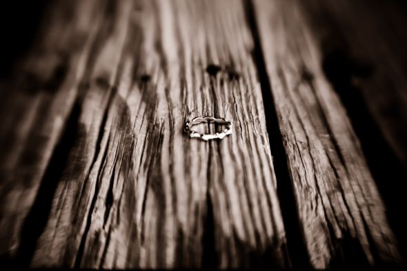 Low budget engagement ring pics? :  wedding diamonds ring engagement budget cheap 0284 090710