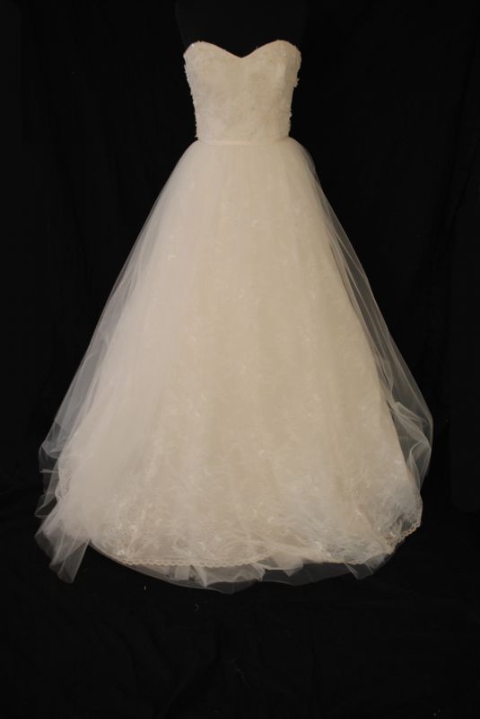 Christos Spring Blossom--like new :  wedding christos bridal sample spring blossom ivory dress Fabulous Frocks Christos 76