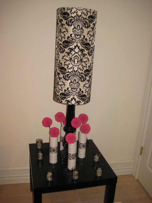 I HAVE 8 DAMASK TABLE LAMPS WITH BATTOPERATED LIGHTS 90 EACH black 