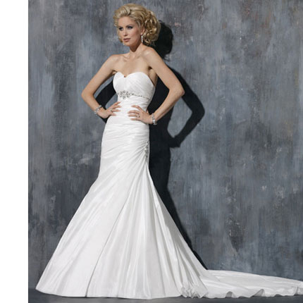 Please help me on which dress that I should choose : wedding brianna sabelle maggie sottero dress Brianna