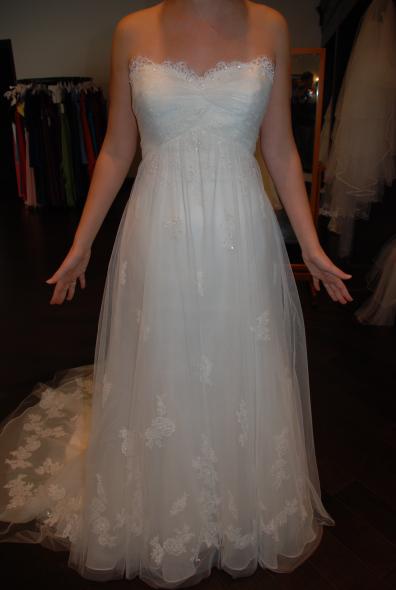 Let me see your dresses!! I'm sick of seeing them on models!! : wedding The One Front