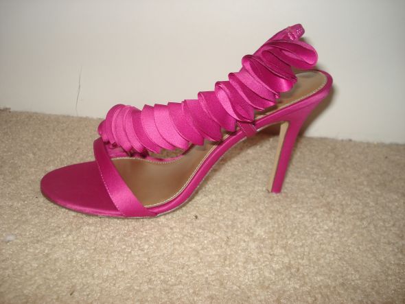 New Fuschia Shoes, size 8. $35 including shipping : wedding pink bridesmaids shoes 035