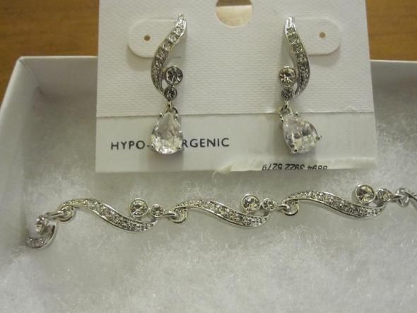 Show me your bracelets :-) :  wedding bracelet Jewelry