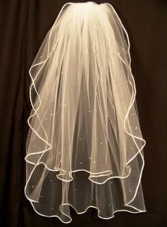 Lets talk VEILS!!! :  wedding Picture 7