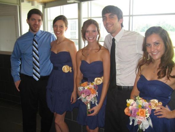 Spinoff! What famous person does the hive think you look like? :  wedding Pic1