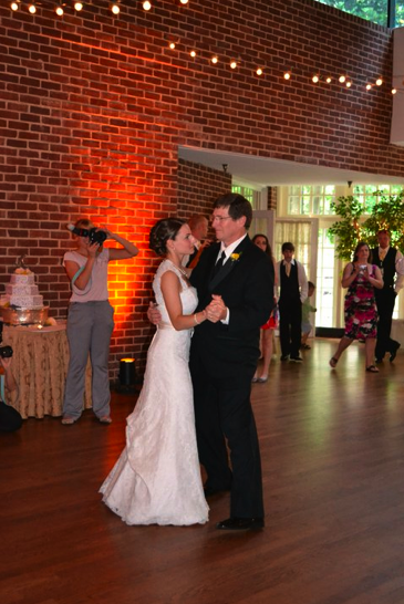 My Honey & Lavender wedding in Annapolis recap w/ lots o' pics! :  wedding recap jazziberry honey and lavender annapolis purple shoes yellow shoes Fatherdaughterdance