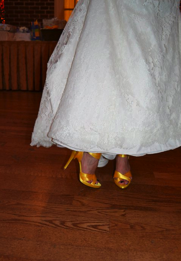 My Honey & Lavender wedding in Annapolis recap w/ lots o' pics! :  wedding recap jazziberry honey and lavender annapolis purple shoes yellow shoes Yellowshoes