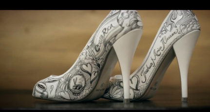 I am looking for ideas for shoes :  wedding fun shoes artsy Picture 1
