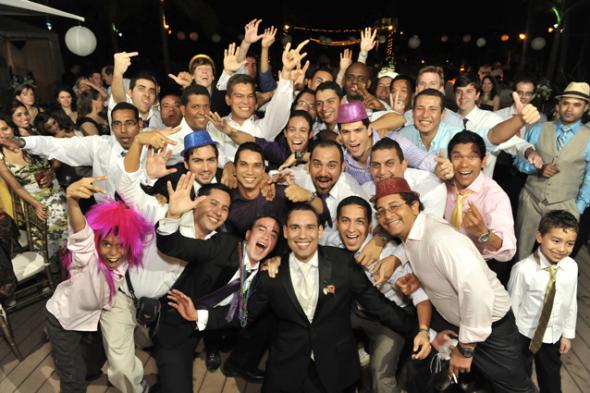 Recap time! Paradise in Panama :  wedding Boys
