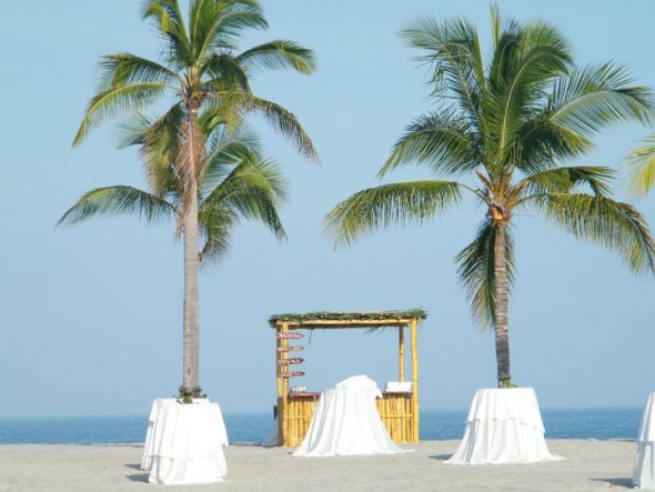 where was/is your destination wedding? : wedding joshua tree Mojito Bar