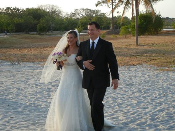 Show me your beach wedding dresses! :  wedding With Daddy