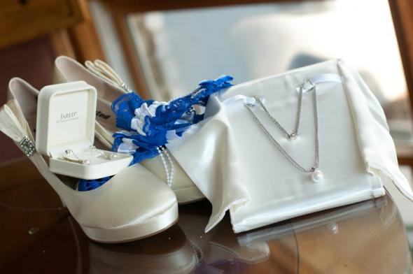 Wedding Recap with PICS!!! & REVIEW FROM ETSY : wedding 68737 10150105434319018 788749017 7390130 6350040 N