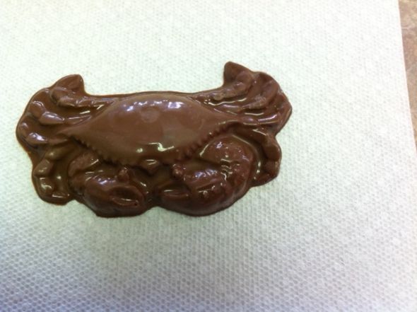 Which favors chocolate crab or bottle opener crab wedding Crab 