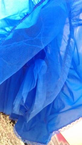 Told you all I would post.... Dyed my own Crinoline!!!! : wedding crinoline dye crinoline slip blue crinoline diy crinoline Crin