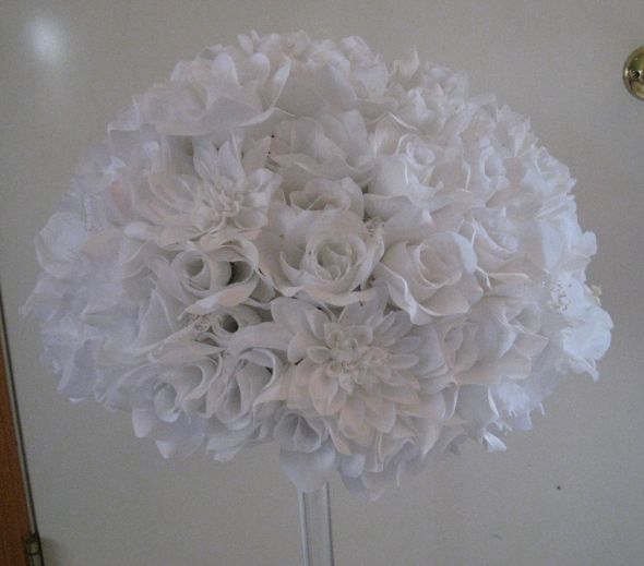 White Flower Centerpieces wedding white flowers roses diy centerpieces 