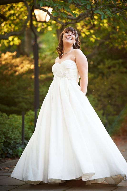 Size 10, 11, 12, or better!! Can I see you in your wedding gown? :  wedding 297 20101010 1275 Mandy Mike