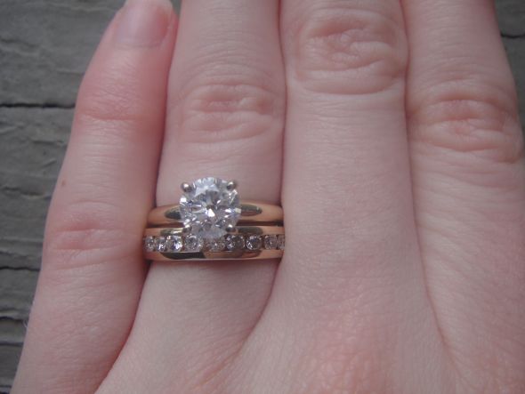 Oregon Bees Show me your rings! :  wedding oregon brides oregon rings show me your rings DSC01812
