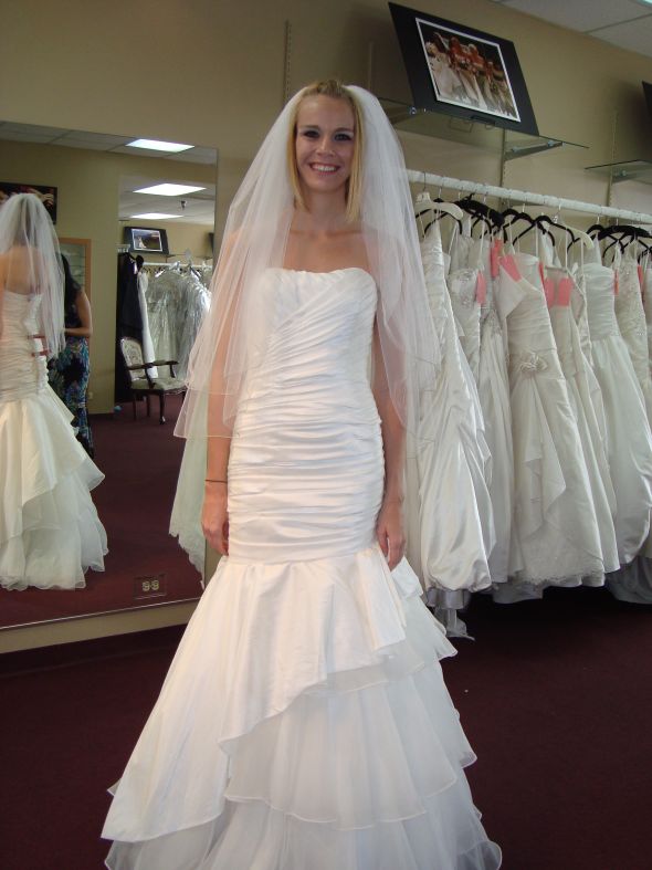Anyone with a Mori Lee dress? :  wedding mori lee bubble hem strapless wedding dress DSC00932