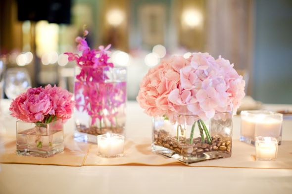 Can anyone post pics pf pink flowers bouquets and centerpieces wedding 