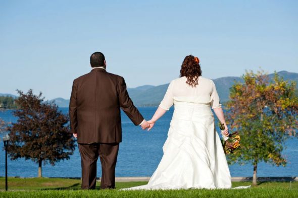 Wedding Pictures Above Your Bed.... or Anywhere Else! :  wedding Weddingpic23
