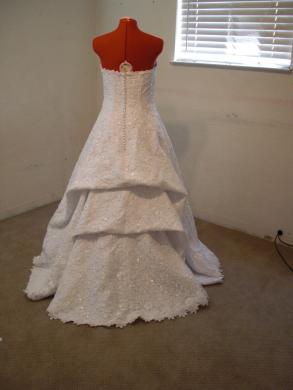 LET'S SEE those bUSTLES! : wedding Bustlemydress