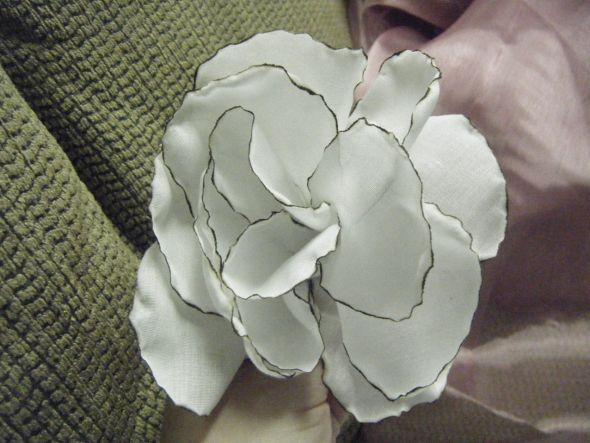My fabric flowers are awesome so far! :  wedding Whiteflowerssmall