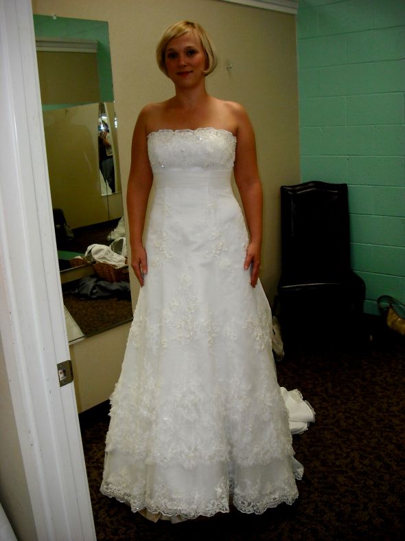 Found the dress I think... need affirmation! :  wedding casablanca 2010 casablanca 1900 DSCF4633
