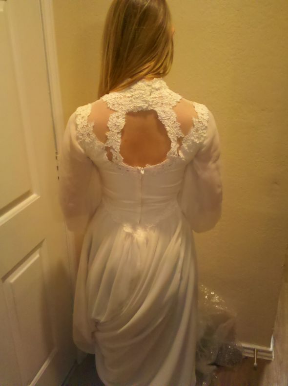Dresses with sheer material up top? :  wedding Momsdress02