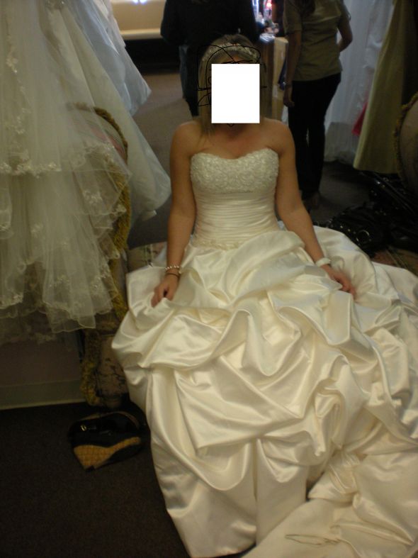 Another Dress Post: YOU in YOUR Dress :  wedding Faceless