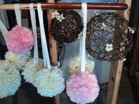 Where to find these rustic wood balls? :  wedding rustic chic Pomanders 2