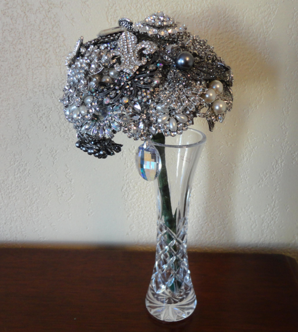 Crystal, Pearl & Silver Brooch 