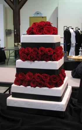 NEED HELP Bakery Appt today and wedding Cake